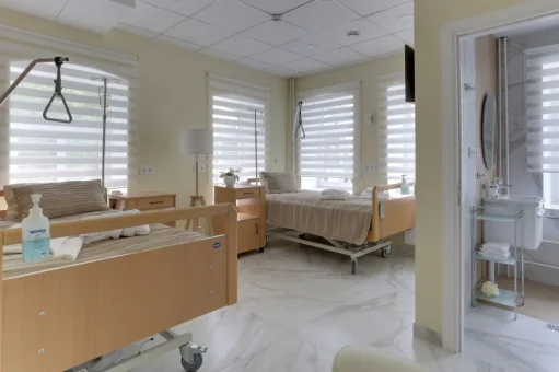 Швейцарская Университетская Клиника Swiss Clinic изображение 2